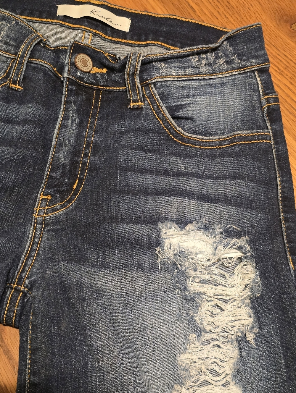 Kancan Women’s Shorts Sz 26 Dark Wash Distressed Destroyed Holes Denim Jean - Picture 4 of 14